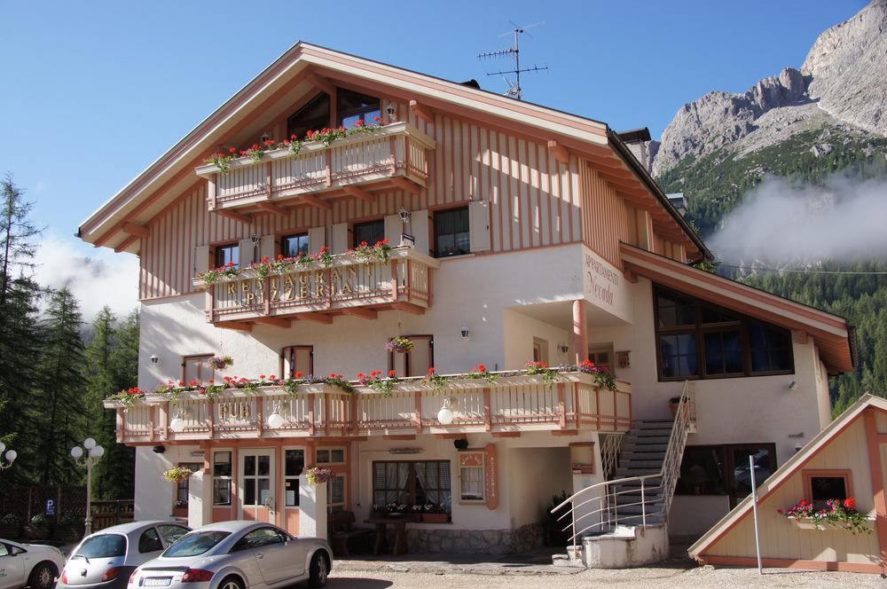 Apartments Nevada Colfosco Luaran gambar